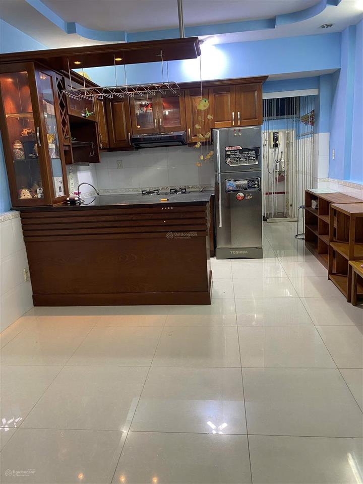 Bán chung cư lạc long quân 1pn 1wc giá tốt  có sổ, vay ngân hàng