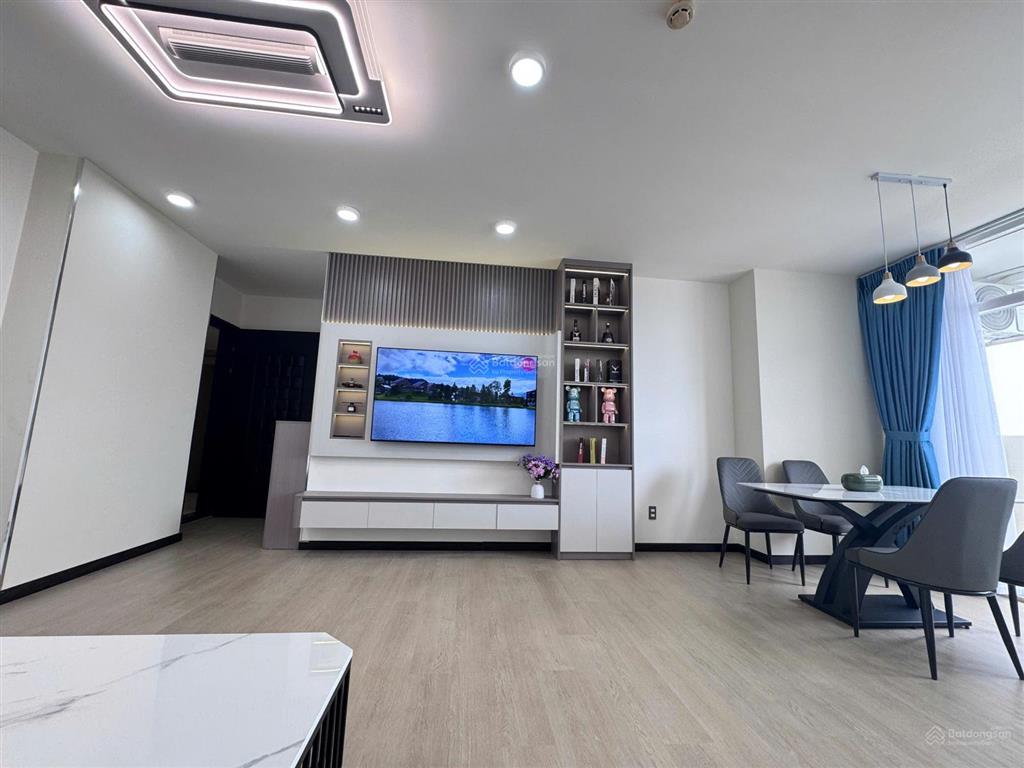 Căn góc hoàng kim thế gia 83m 3pn 2wc  sổ hồng  chỉ 4.1 tỷ  nhà đẹp mới