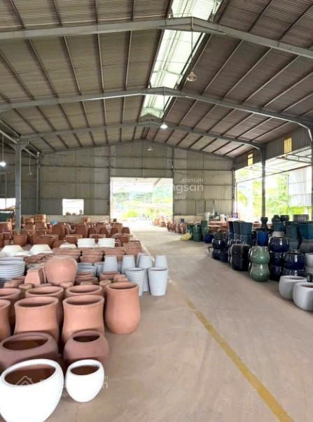 Cần bán nhà xưởng, đang cho thuê 240 triệu /1 tháng tân hạnh.. biên hoà