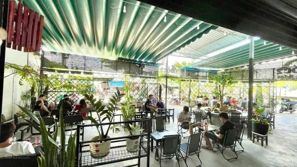 Bán đất có quán cà phê đang kinh doanh tốt tại thuận giao giá mềm
