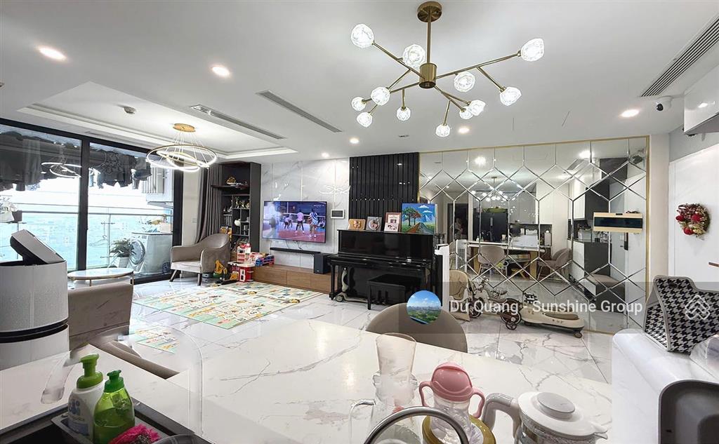 Bán căn sunshine city  2 ngủ  87,5m2 (sổ đỏ)  full đồ view sông  giá 8,3 tỷ   0966 470 ***