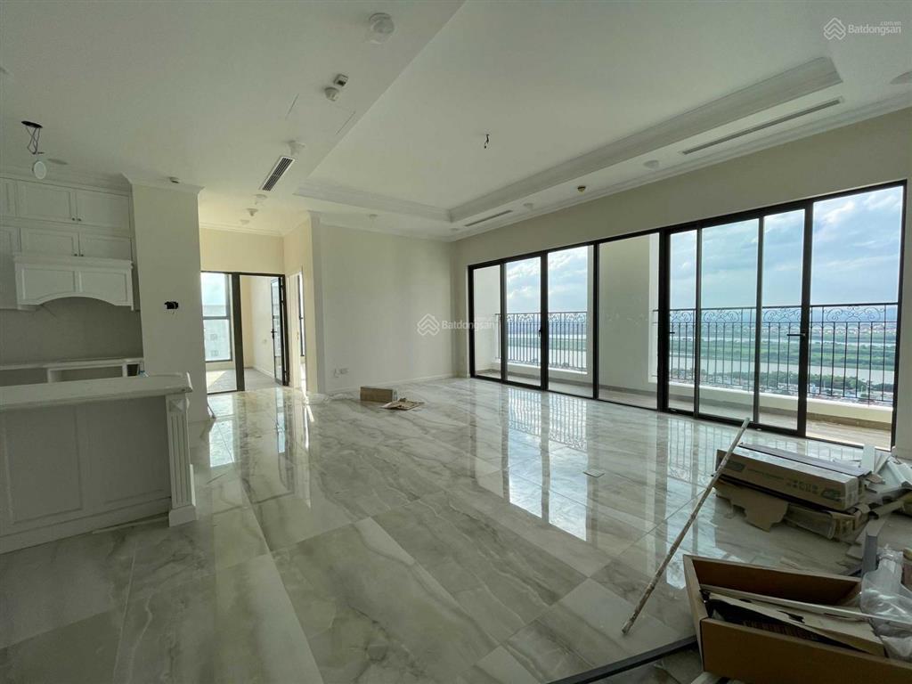 Bán gấp căn góc 3 p ngủ  99.1m2 (thông thuỷ) sunshine riverside  2 ban công  view cầu nhật tân