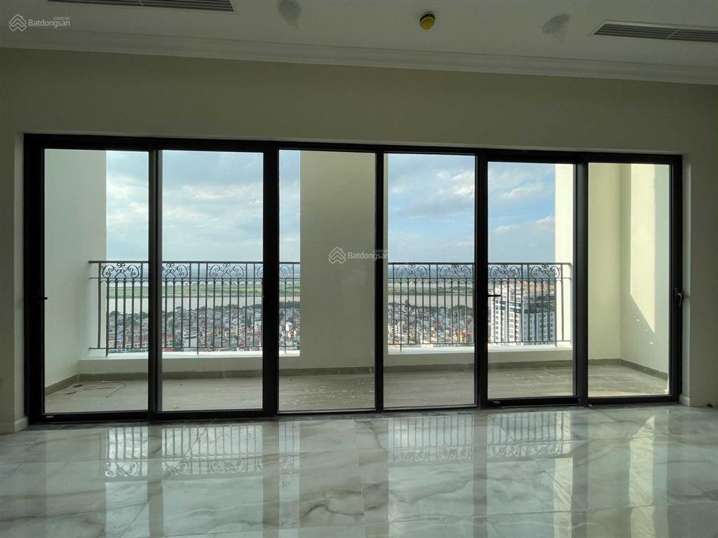 Bán gấp căn góc 3 p ngủ  99.1m2 (thông thuỷ) sunshine riverside  2 ban công  view cầu nhật tân