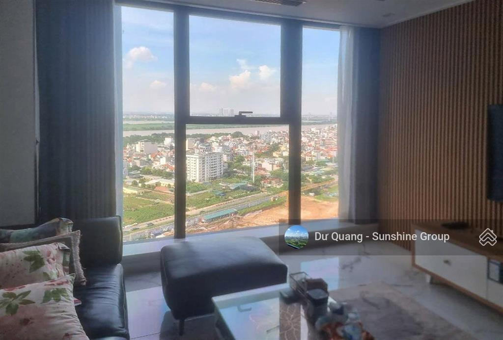 Bán căn góc 3 ngủ sunshine city  97.6m2  tầng cao  view sân golf ciputra toà s56  đông nam