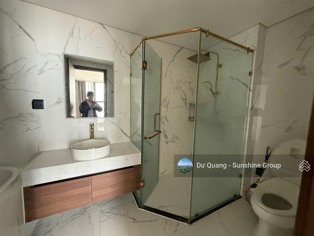 Bán căn duplex sunshine city  196.2m2  5 ngủ  view sân golf ciputra  giá 25 tỷ (sổ đỏ)