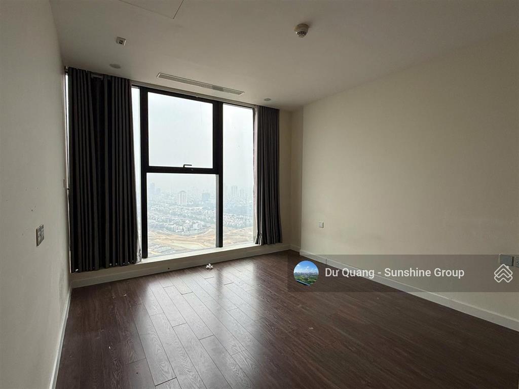 Bán căn duplex sunshine city  196.2m2  5 ngủ  view sân golf ciputra  giá 25 tỷ (sổ đỏ)