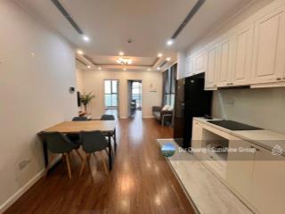 Bán căn 3 ngủ sunshine riverside  83,8 m2  tầng trung view sông + cầu nhật tân  8,2 tỷ (full đồ)