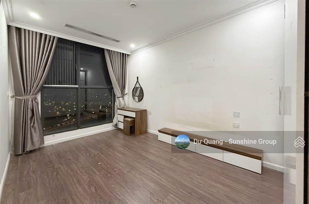 Bán căn 2 ngủ sunshine riverside  60,1m2  toà r3  view cầu nhật tân + sông  giá 6.5 tỷ (sổ đỏ)