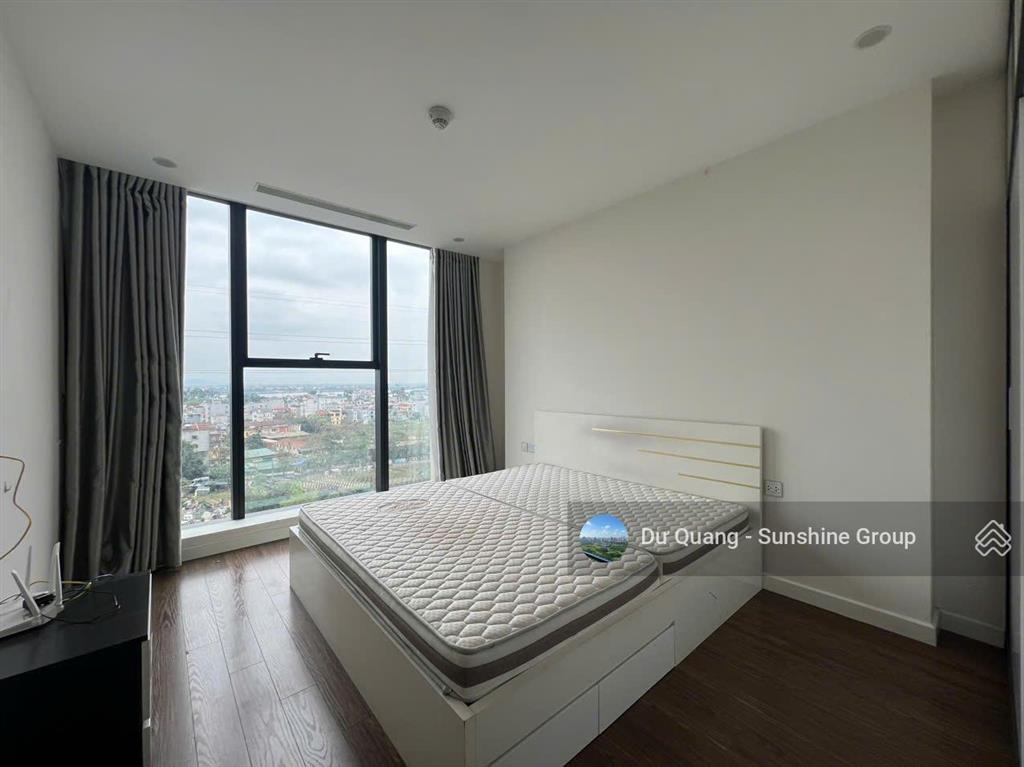 Chủ cần bán gấp căn 3pn sunshine city  98,5m2 thông thuỷ  view sông hồng  9,5tỷ bao phí (sẵn sổ)
