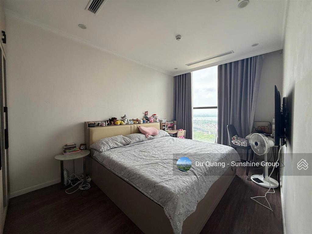 Bán căn 2 ngủ sunshine riverside  64.5m2  tầng trung cao  view sông + cầu nhật tân  giá 6,7 tỷ