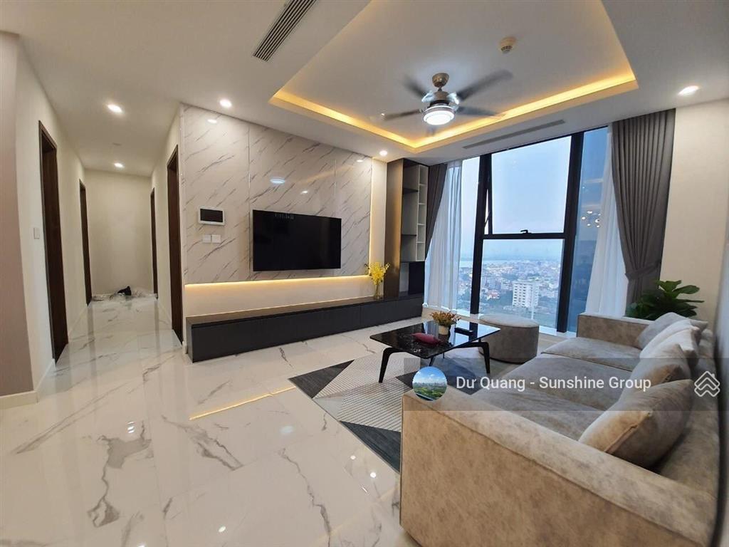 Gấp bán căn góc 3 phòng ngủ  97,5 m2 thông thuỷ  sunshine city  view sông  full đồ  sẵn sổ