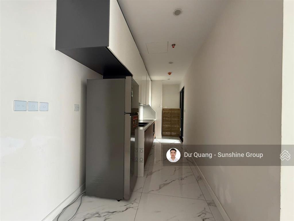 Bán căn 3 ngủ sunshine city 87,9 m2  view nội khu + quảng trường  giá 8.7 tỷ (full đồ + sổ)