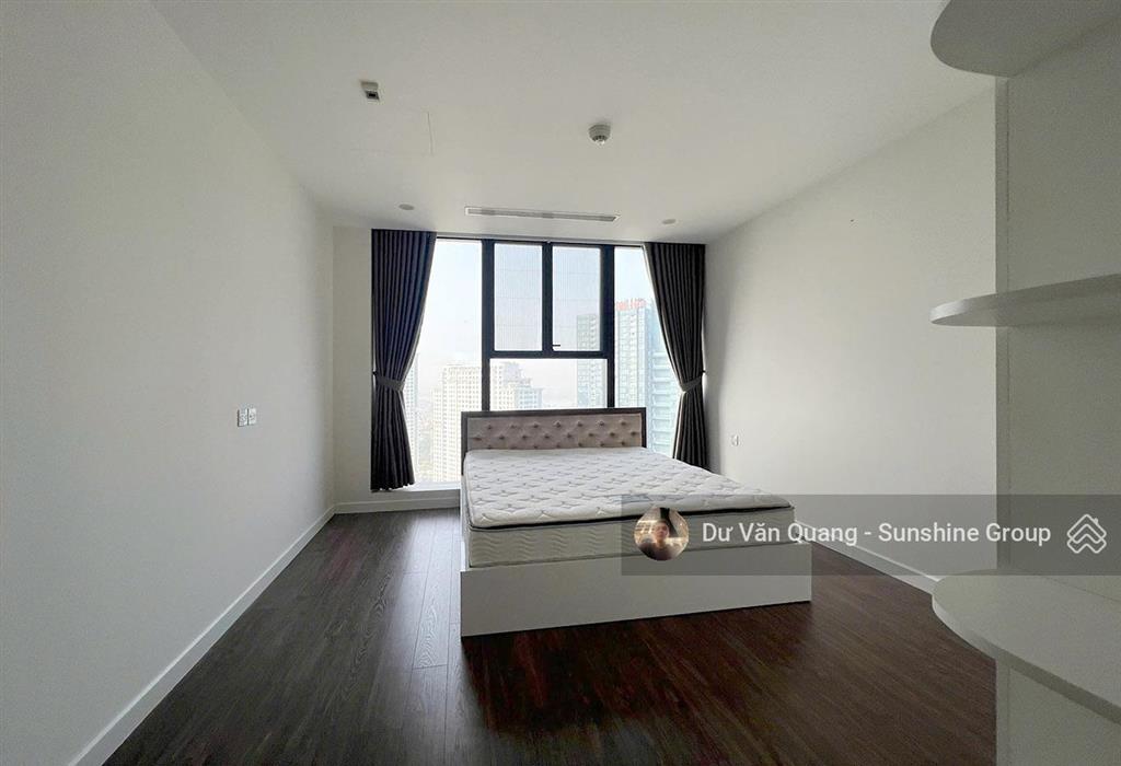 Bán căn 3 ngủ  tòa sunshine city  98,6m²  view nội khu  tầng cao tòa s56  giá 10 tỷ (sổ)