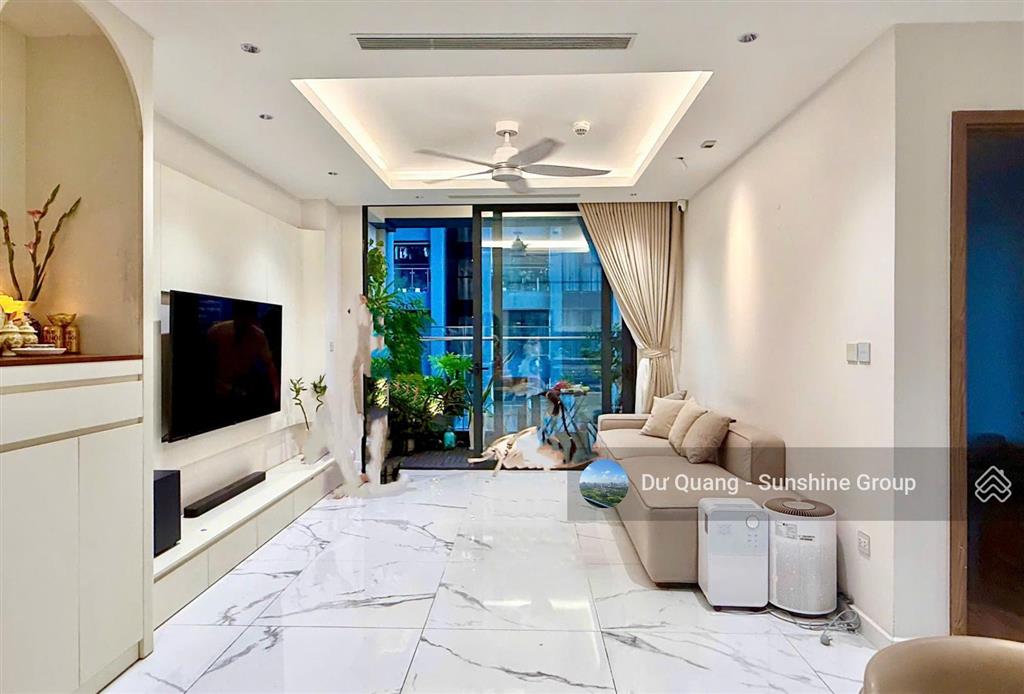 Bán căn sunshine city  105m2  căn góc 3 ngủ  full đồ đẹp như ảnh giá 11,5 tỷ ( sẵn sổ)