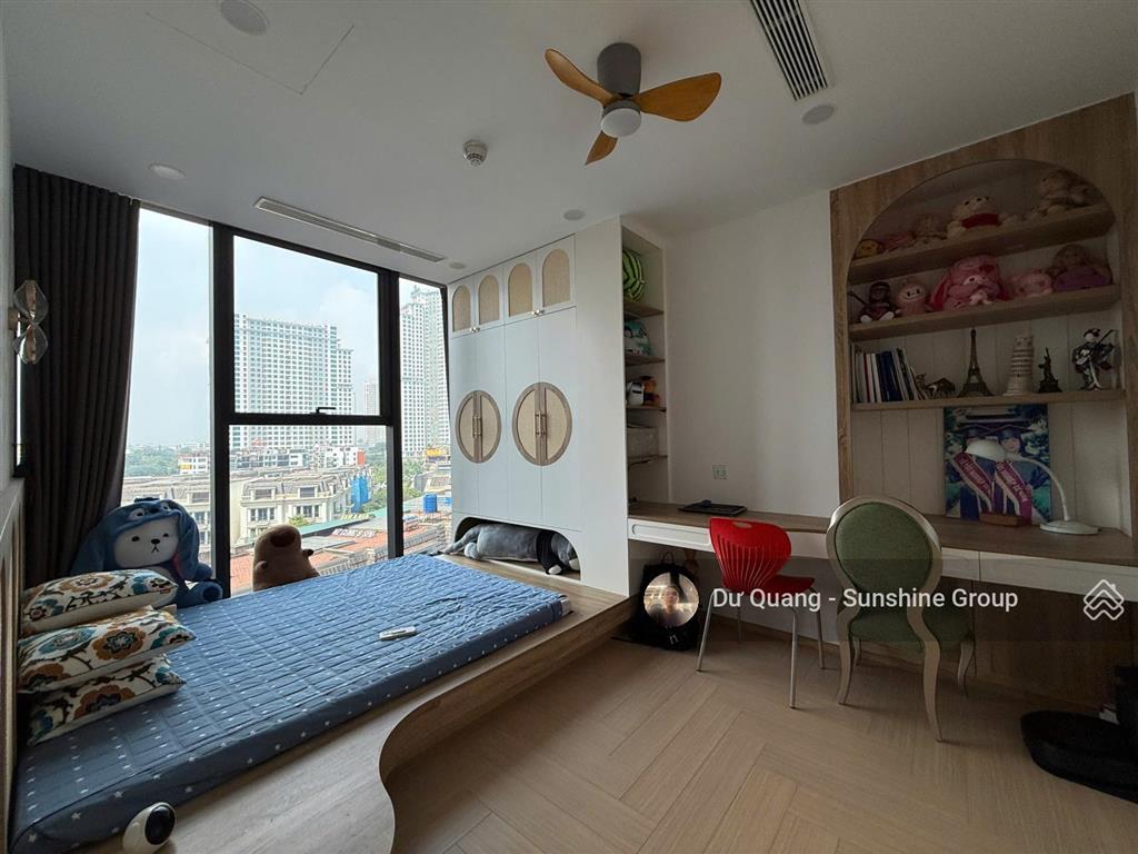 Bán căn sunshine city  105m2  căn góc 3 ngủ  full đồ đẹp như ảnh giá 11,5 tỷ ( sẵn sổ)