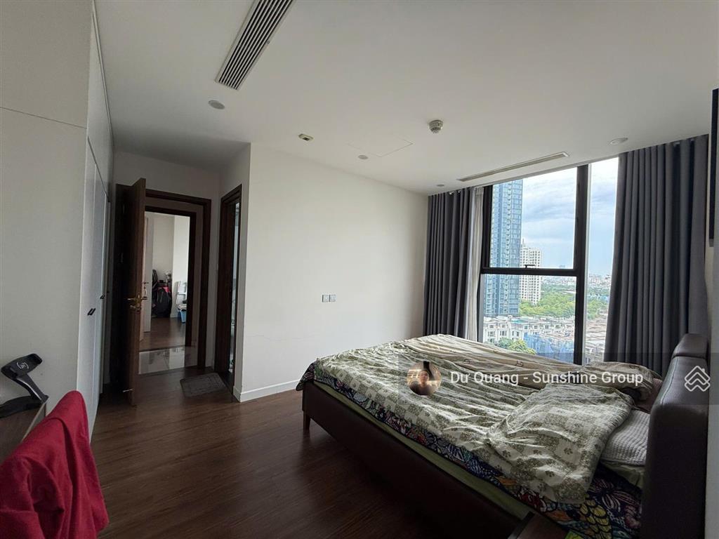 Bán căn sunshine city  103.8 m2  căn góc 3 ngủ view nội khu + bể bơi  giá 10.3 tỷ (bao phí sổ)