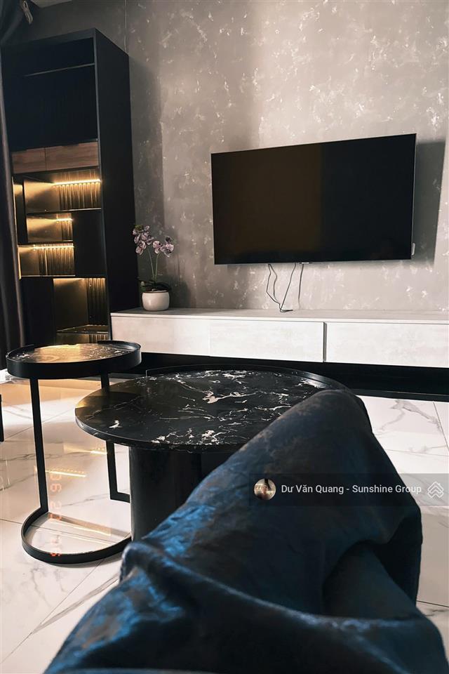 Bán căn 2 ngủ  view nội khu  full đồ đẹp  sunshine city  80,3m2  tầng trung đẹp  giá 8,3 tỷ