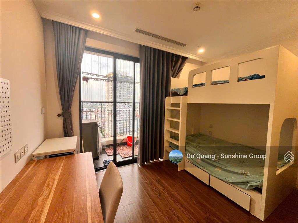 Bán căn 3 ngủ sunshine riverside  83,8 m2  tầng trung view sông + cầu nhật tân  8,1 tỷ (full đồ)