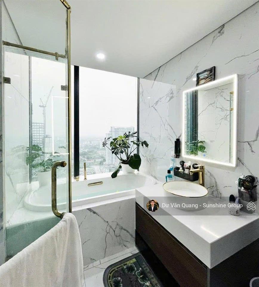 Bán căn góc 3 ngủ  104.3m2 sunshine city  tầng trung cao  giá 9,75 tỷ tòa s4  full đồ + sổ đỏ