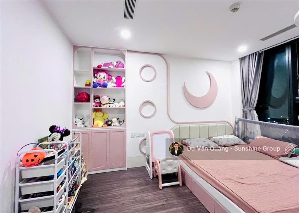 Bán căn góc 3 ngủ  104.3m2 sunshine city  tầng trung cao  giá 9,75 tỷ tòa s4  full đồ + sổ đỏ