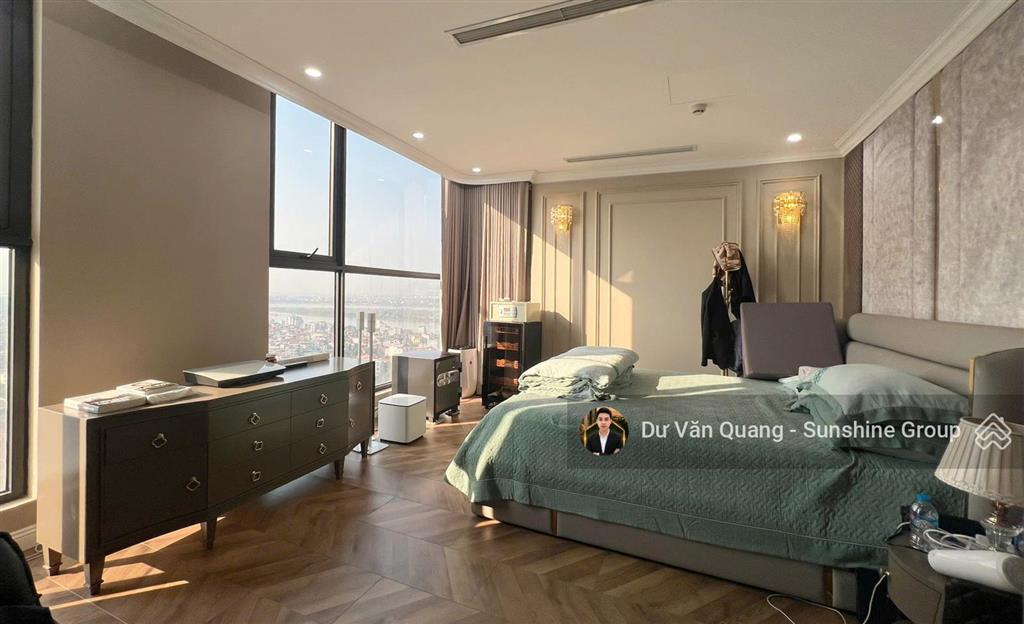 Bán căn góc 3 ngủ, sunshine riverside  100m2  view sông hồng + cầu nhật tân, giá 9,9 tỷ