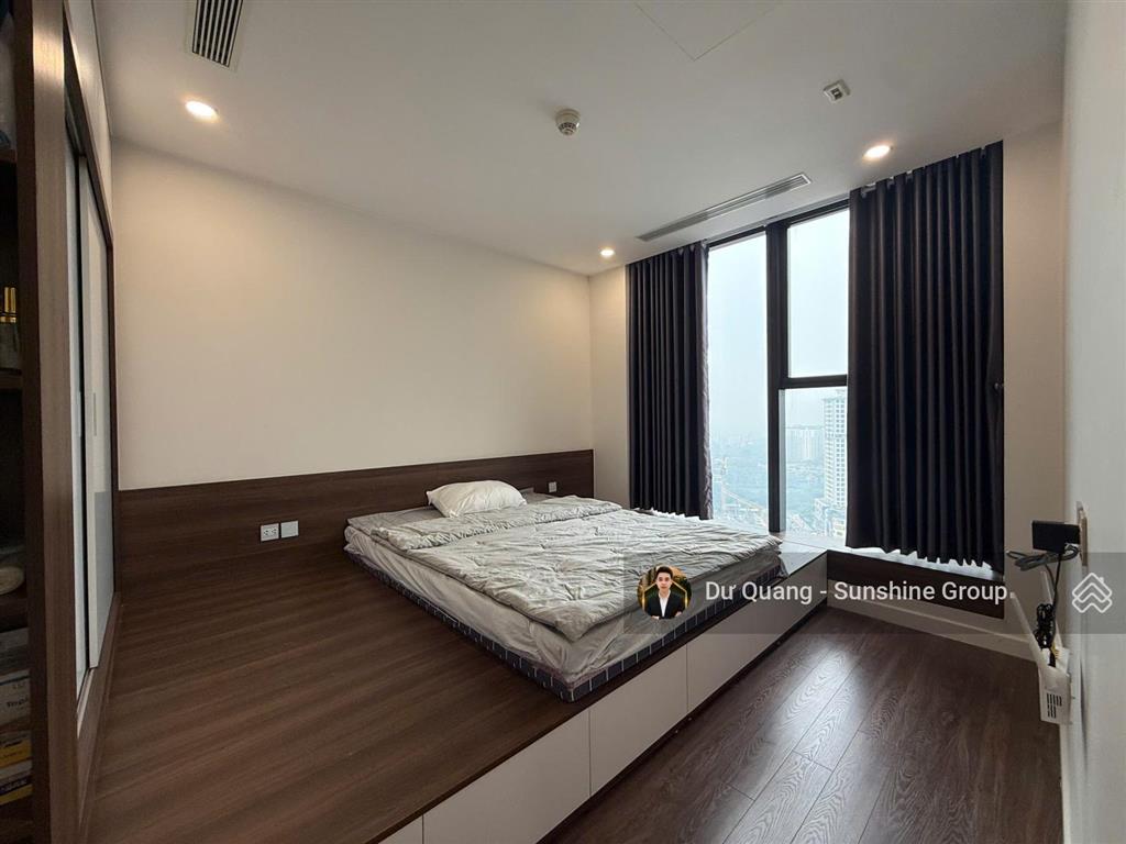 Bán căn 3 ngủ sunshine city  88,5m2  view nội khu + quảng trường  giá 8 tỷ (full đồ + sổ)