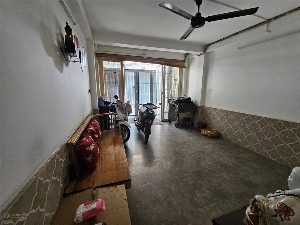 Bán nhà mặt tiền cư xá phú lâm d phường 10 quận 6 ( 4 * 16 ) 9,5 tỷ tl