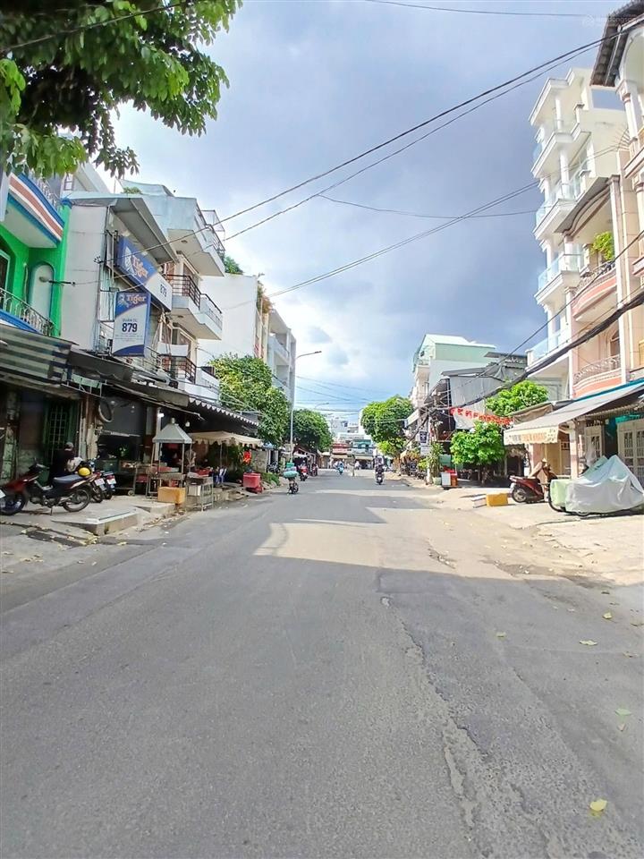 Chính chủ cần bán nhà mặt tiền kinh doanh bà hom phường 13 quận 6 ( 3,7 * 10 ) 7 tỷ tl