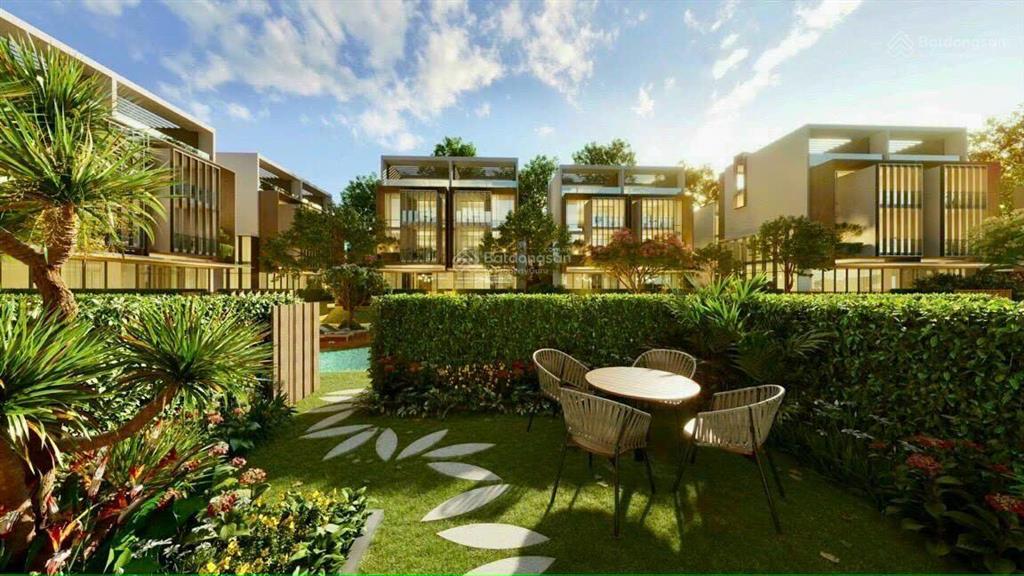 Căn góc hiếm 8x15 tại senturia an phú. giá 37,2 tỷ.  dương 0975 734 ***