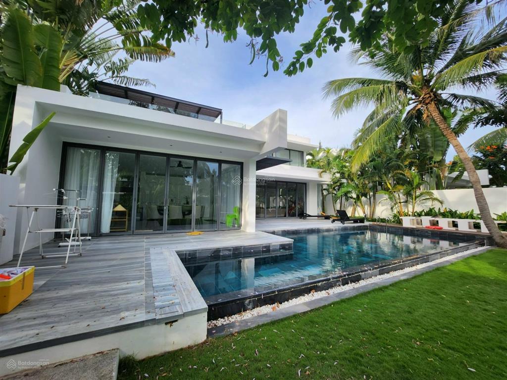 Bán cắt lỗ hơn 10 tỷ villa sanctuary hồ tràm 5pn đơn lập 708,5m2 view hồ, chỉ 16 tỷ full