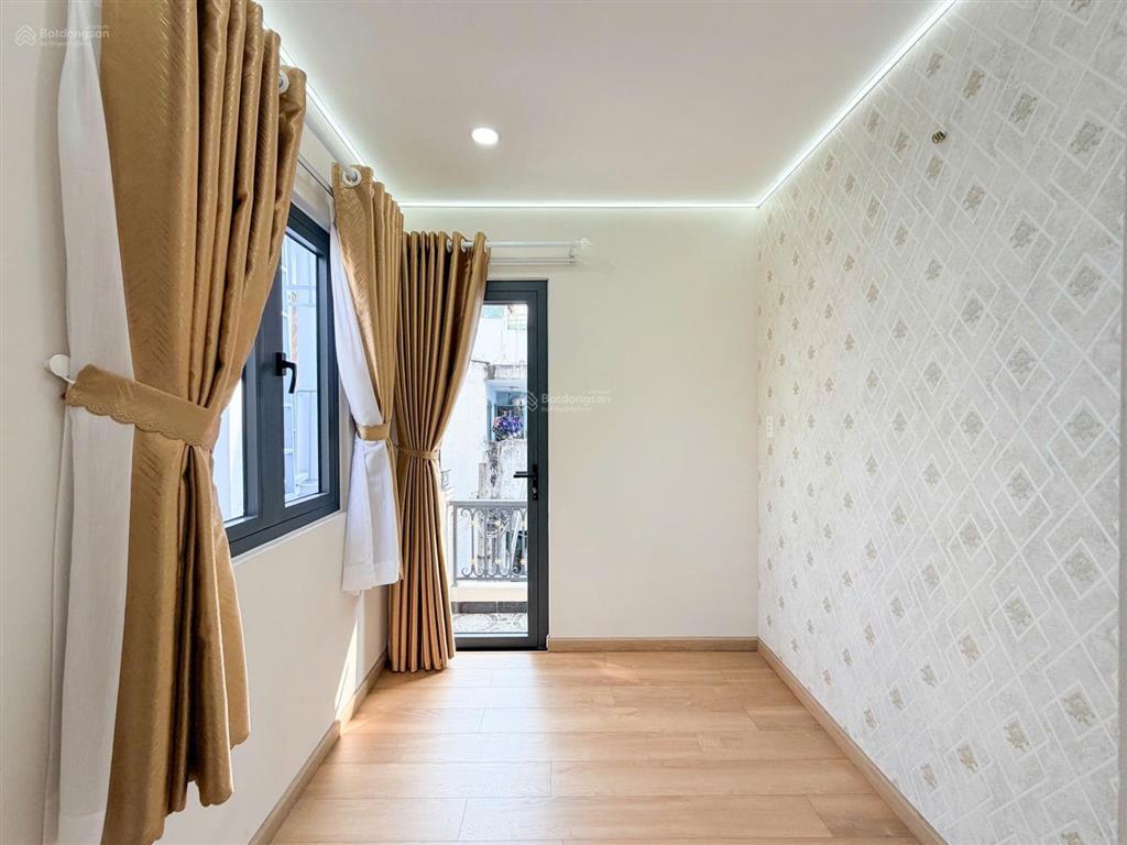 Hh 1% sale bán nhà 5 tỷ 990 khu sang huỳnh văn bánh phú nhuận 4x7m trệt 2 lầu 3pn 3wc