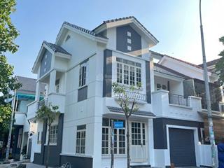 Bán căn biệt thự góc ngay công viên kdc nam long đối diện global city.