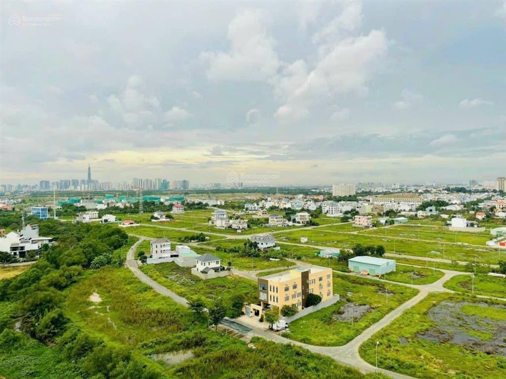 Bán lô biệt thự (15x20) kdc phú nhuận (q9) đối diện siêu dự án global city.