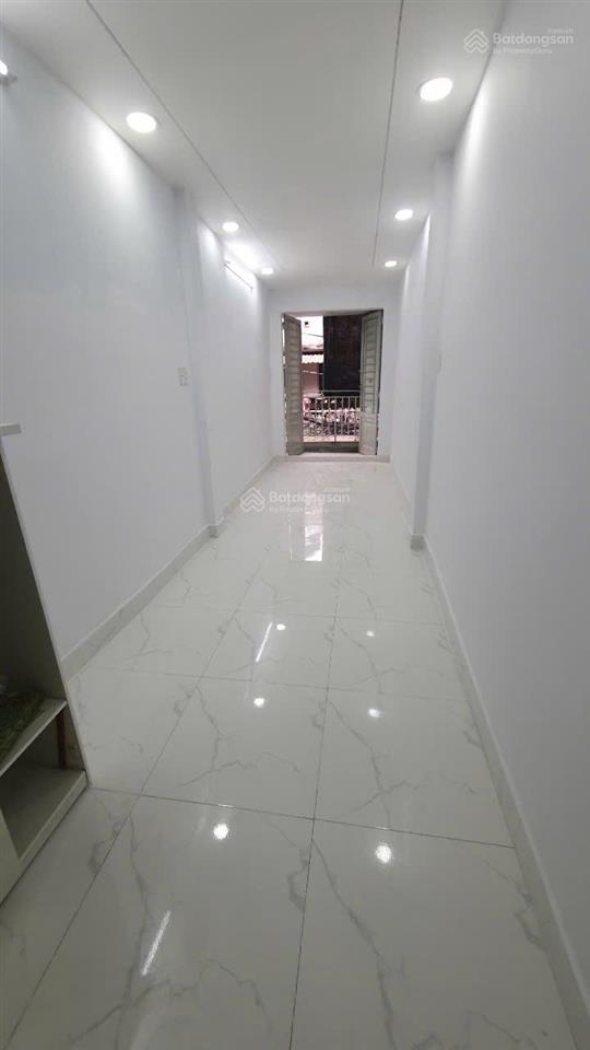Bán nhà hẻm ba gác 1 trệt 1 lầu, đường hòa hưng trung tâm quận 10