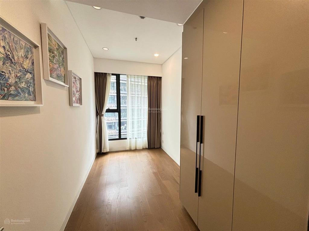 Bán 2pn the river  82m2  sẵn hđ thuê  khai thác dòng tiền ngay.  hương huyền để được tư vấn.
