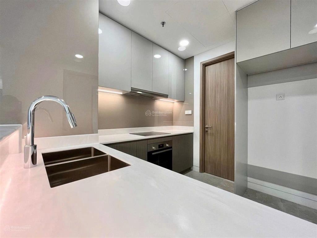 The river | cho thuê 3pn, 134m²  ntcb  thang máy riêng.  xem nhà gọi 0938 890 *** (hương huyền)