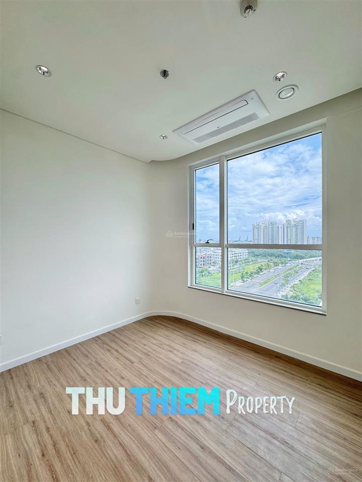 Độc quyền bán nhanh căn 2pn  88m2  tầng 1x cao view trọn hồ trung tâm  nắm pass thẻ xem nhà