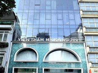 Chuyển nhượng toà nhà 9 tầng thẩm mỹ viện mặt tiền đường ngay cạnh quận 1.