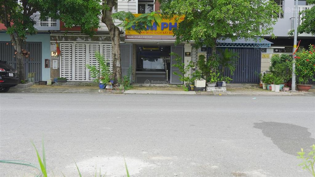 Cho thuê mặt bằng tầng trệt 5 x 20  làm văn phòng giá 11 triệu/tháng  mặt tiền đường số 2 kdc 6b