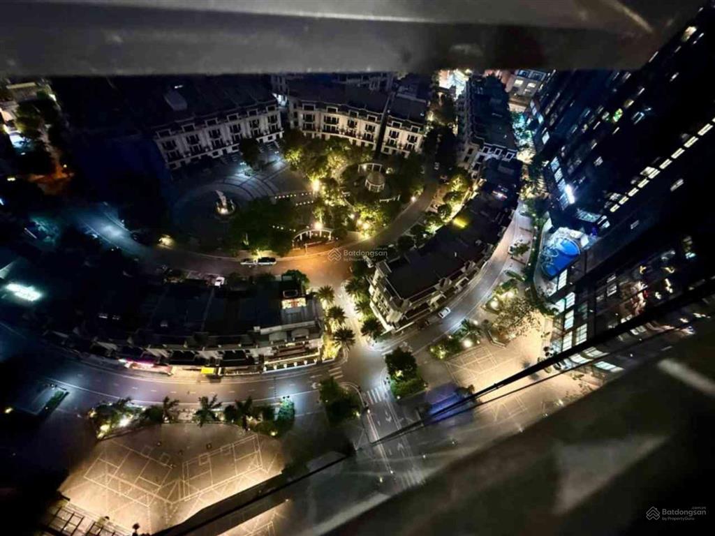 Bán căn góc 3pn, 2wc, 105m2 tại sunshine city, bắc từ liêm, 11 tỷ vnd