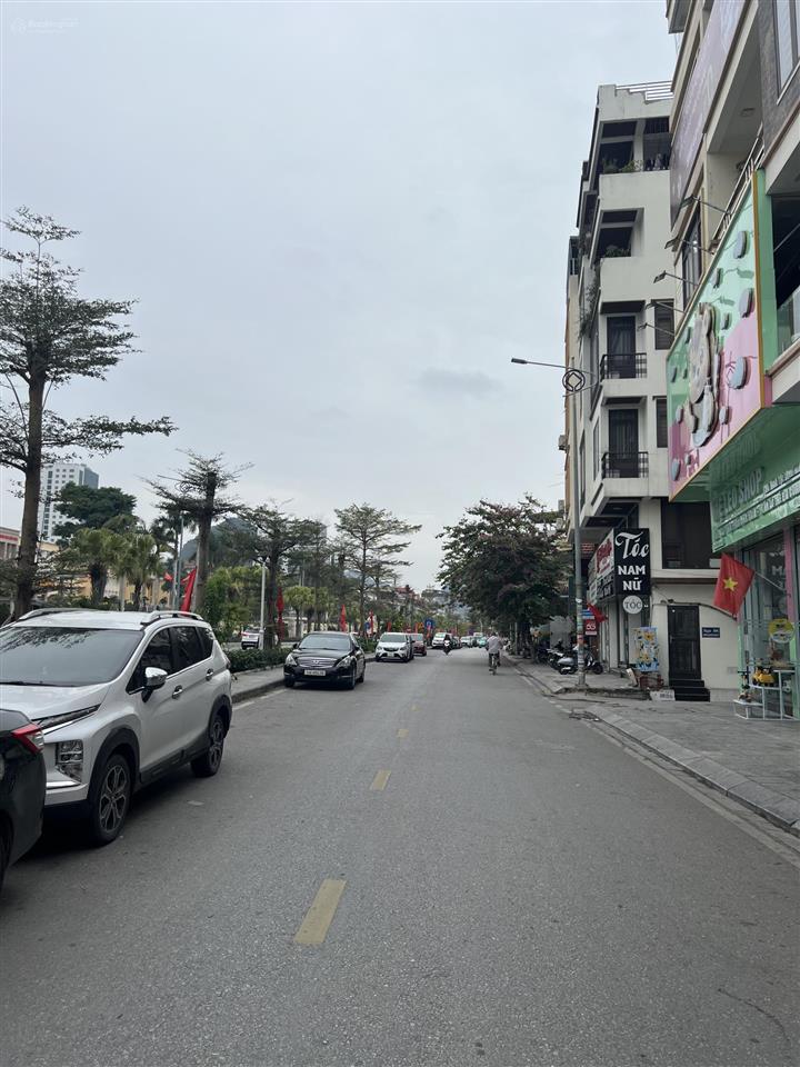 Bán đất mặt đường dưới nguyễn văn cừ cột 5 kinh doanh tốt