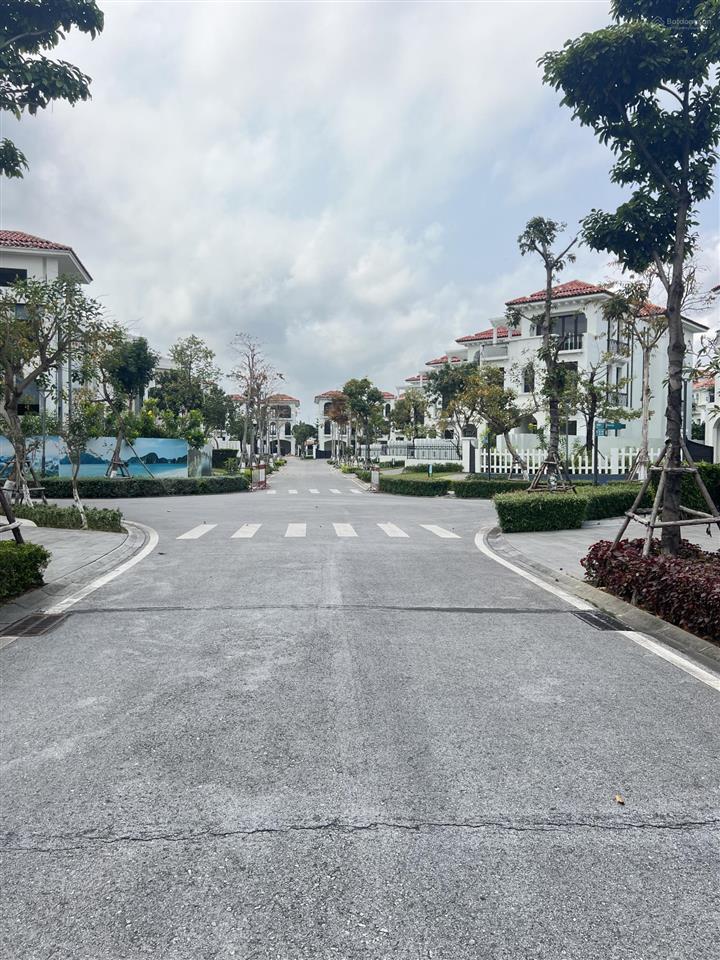 Bán căn biệt thự nghỉ dưỡng sun premier village bãi cháy dòng tiền 1,5 tỷ/năm