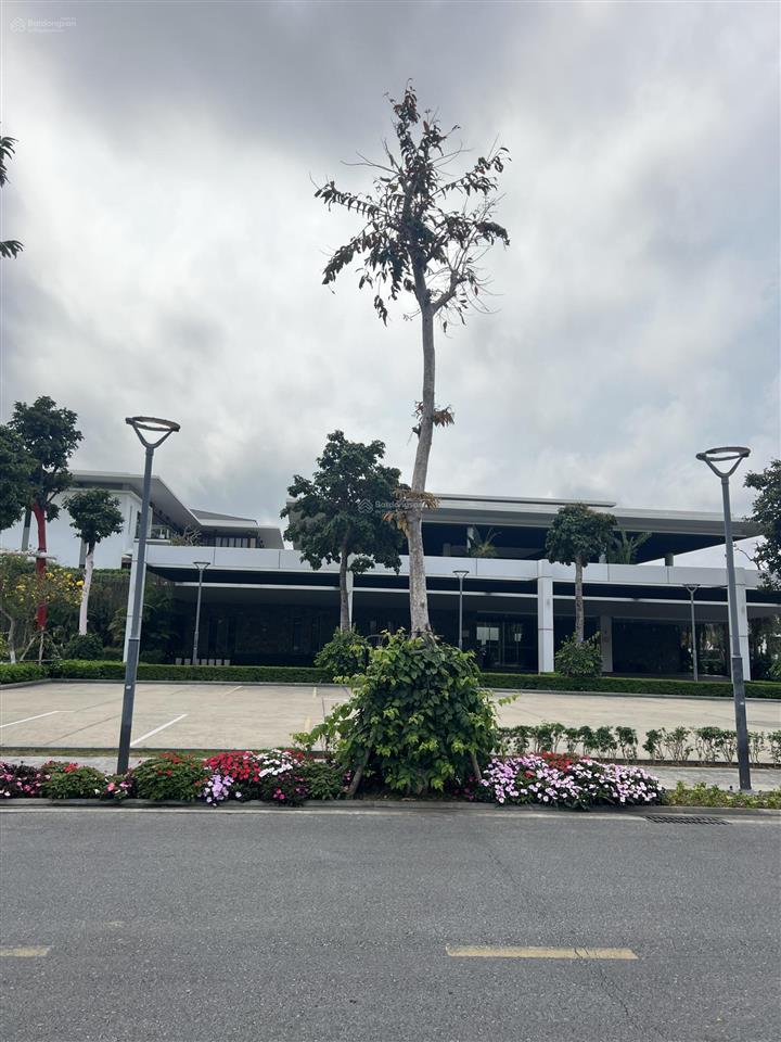 Bán căn biệt thự nghỉ dưỡng sun premier village bãi cháy dòng tiền 1,5 tỷ/năm