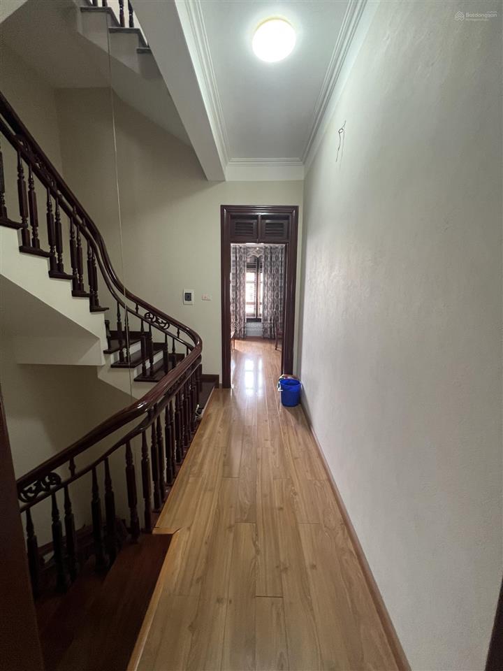 Bán nhà 4 tầng cột 5 hạ long quảng ninh