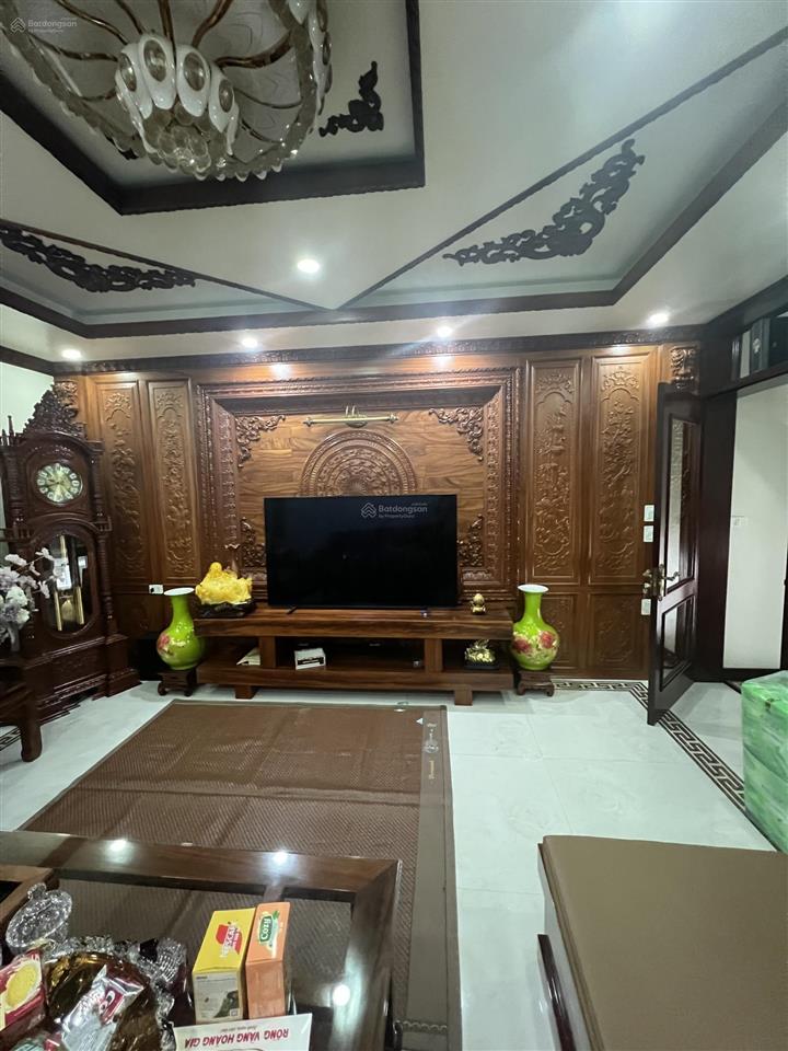 Bán nhà 3 tầng cột 3 hạ long quảng ninh