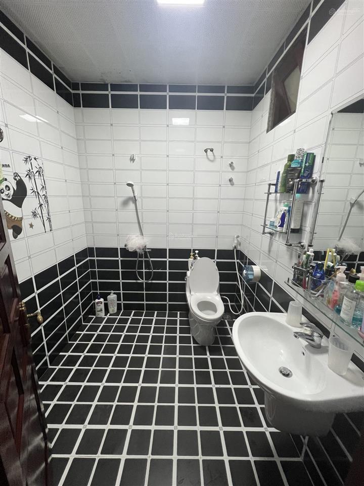 Bán nhà 3 tầng cột 3 hạ long quảng ninh