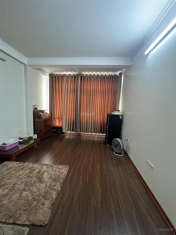 Bán nhà gần chợ cột 3 hạ long kinh doanh tốt giá hợp lí