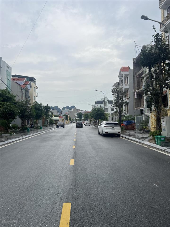 Bán đất 98m2 trục nguyễn thượng hiền hồng hà hạ long qn