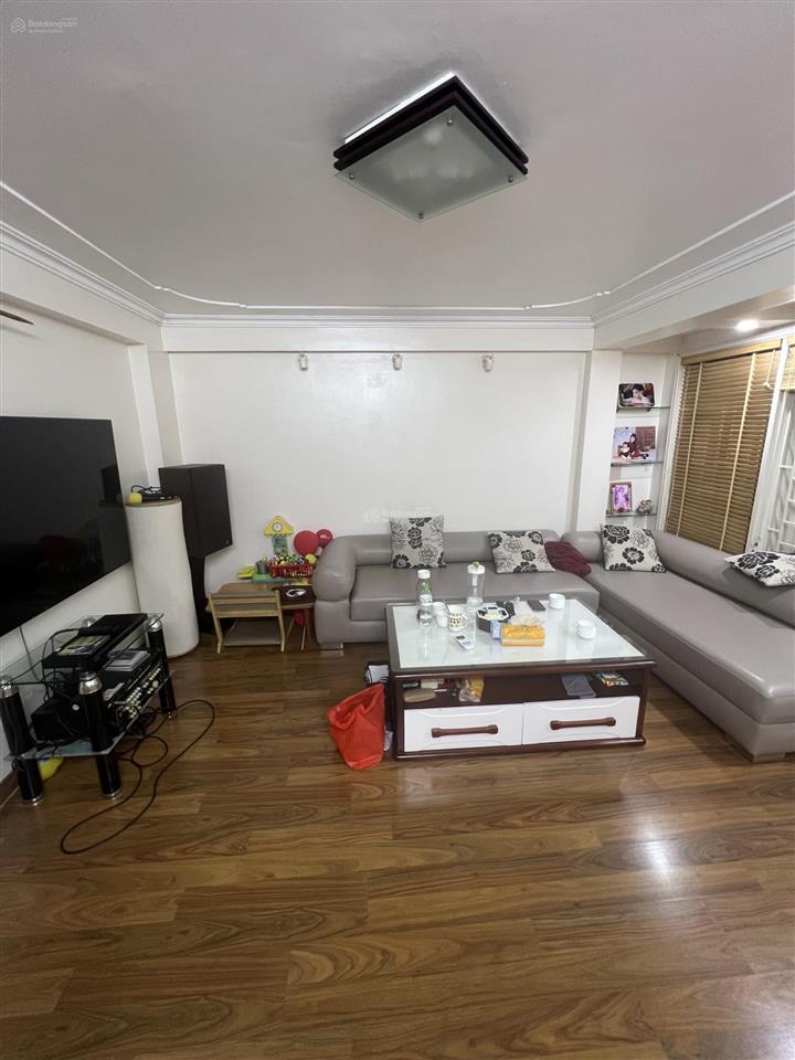 Bán nhà 4 tầng 67,5m2 cột 3 hạ long, quảng ninh