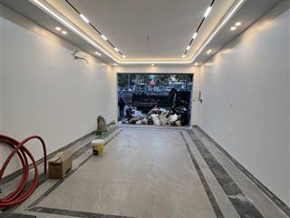 Bán nhà mặt đường dưới nguyễn văn cừ nhà mới tinh  giá tốt